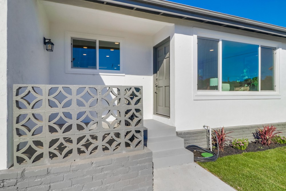 Virtual tour photo 5 of 48 for 7492 Salerno St