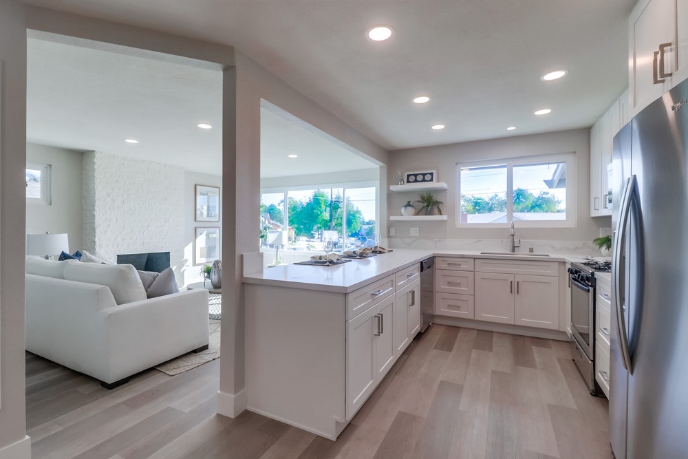 Virtual tour photo 15 of 48 for 7492 Salerno St