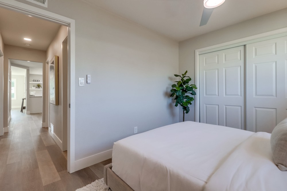Virtual tour photo 31 of 48 for 7492 Salerno St