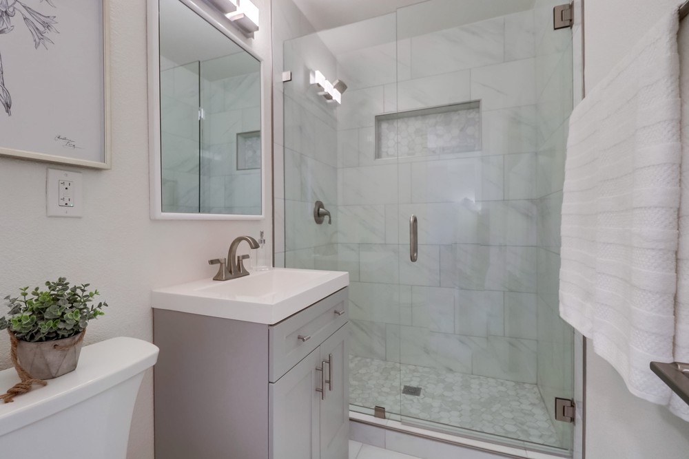 Virtual tour photo 32 of 48 for 7492 Salerno St
