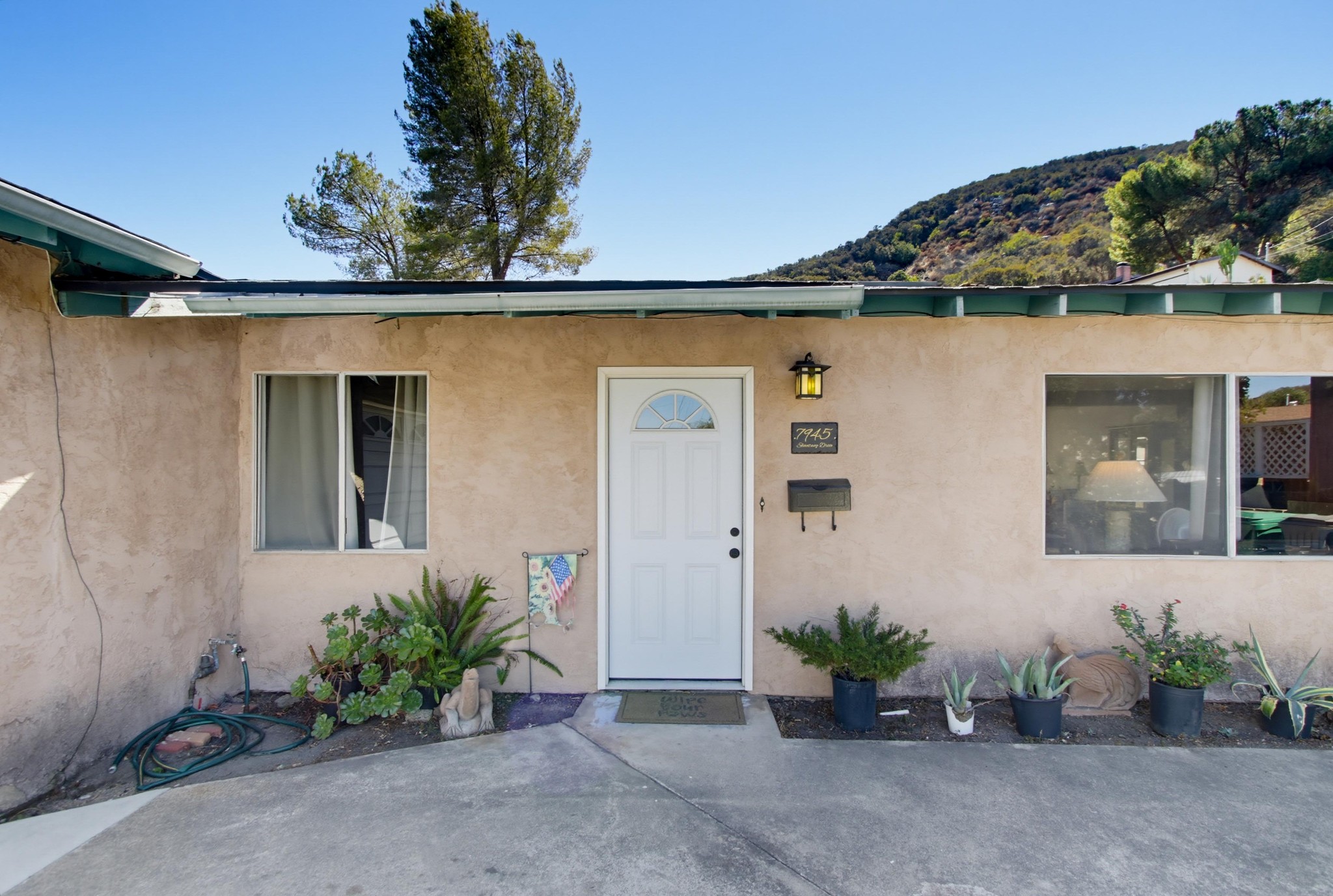 Virtual tour photo 5 of 40 for 7495 Shantung Dr