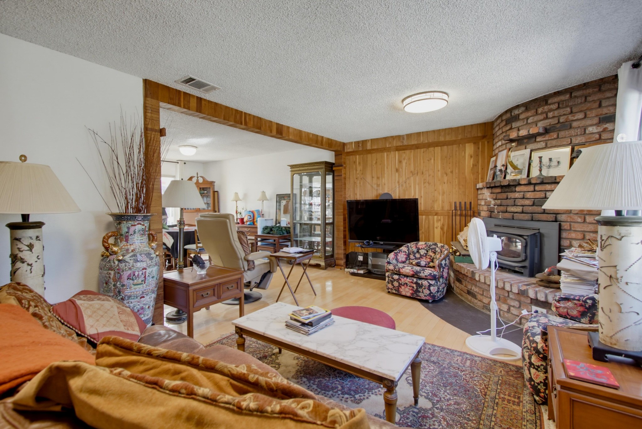 Virtual tour photo 6 of 40 for 7495 Shantung Dr