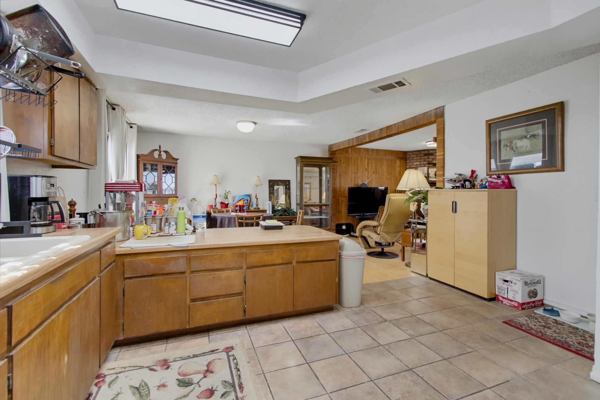 Virtual tour photo 15 of 40 for 7495 Shantung Dr
