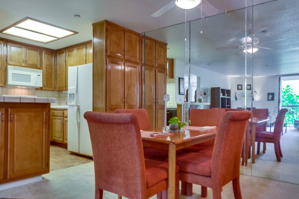 Virtual tour photo 9 of 47 for 750 State St #226
