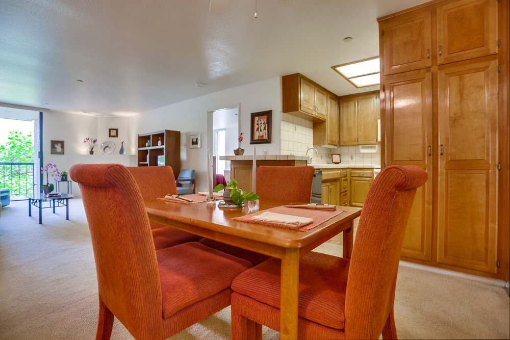 Virtual tour photo 10 of 47 for 750 State St #226