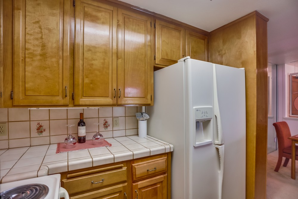 Virtual tour photo 15 of 47 for 750 State St #226