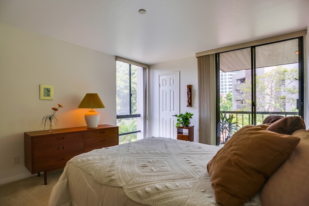 Virtual tour photo 24 of 47 for 750 State St #226