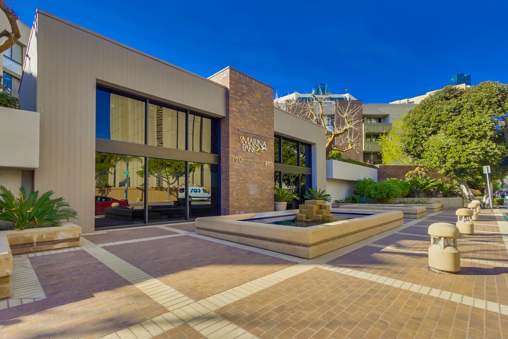 Virtual tour photo 38 of 47 for 750 State St #226