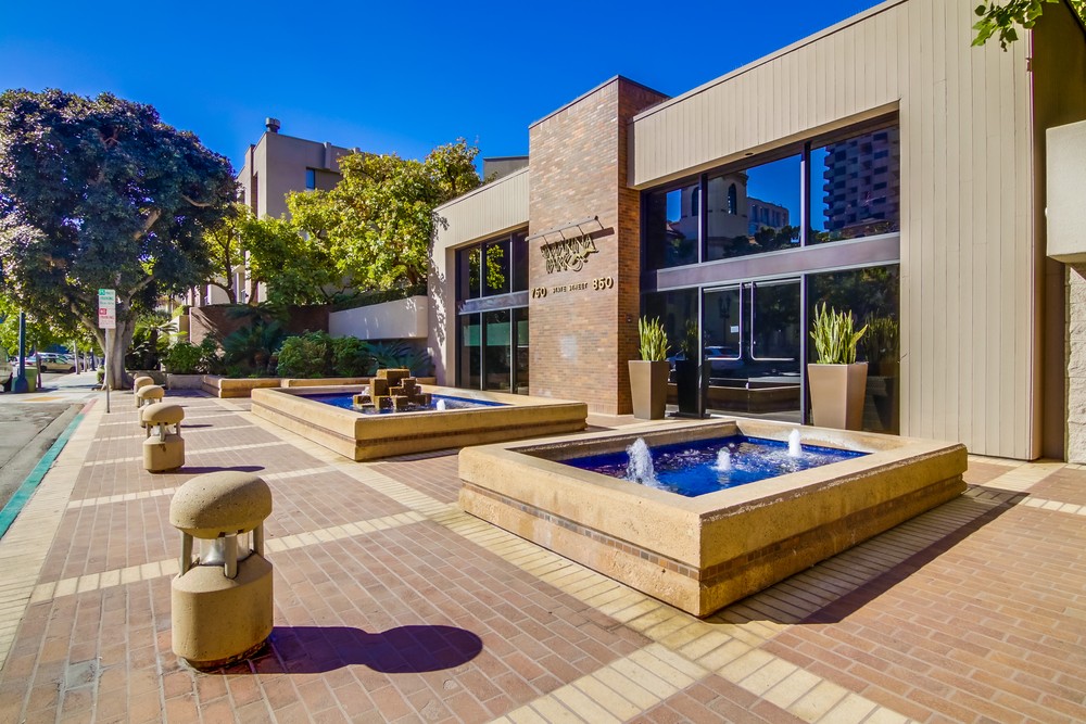 Virtual tour photo 3 of 41 for 750 State St Unit 318 