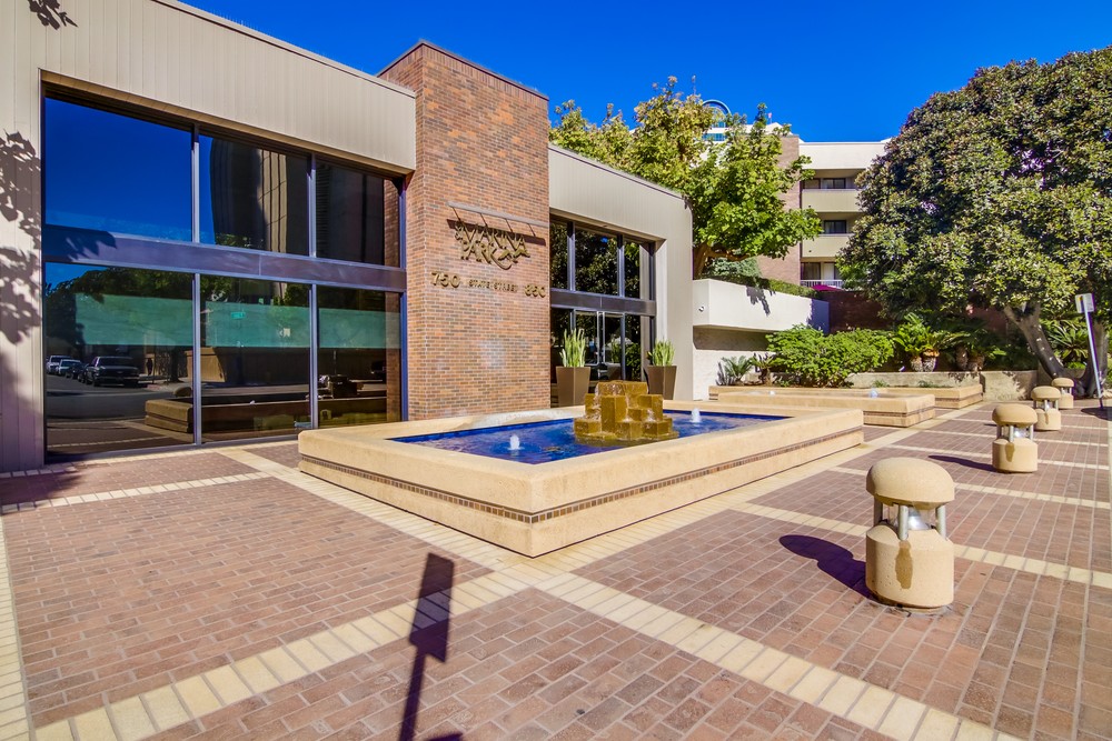 Virtual tour photo 4 of 41 for 750 State St Unit 318 