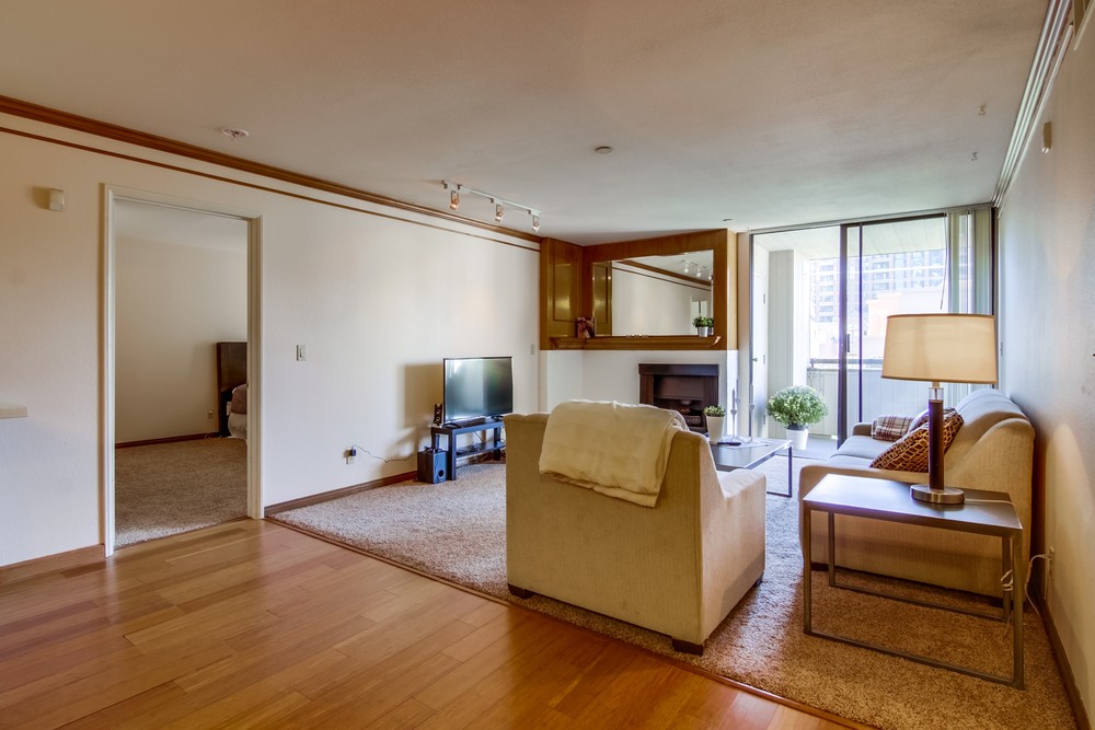 Virtual tour photo 11 of 41 for 750 State St Unit 318 