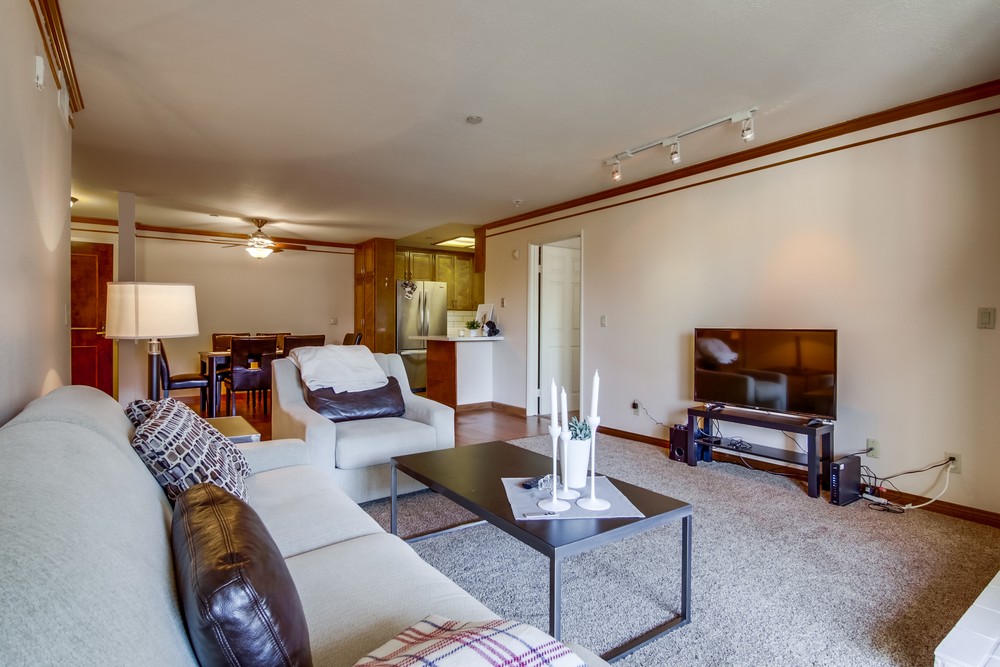 Virtual tour photo 16 of 41 for 750 State St Unit 318 