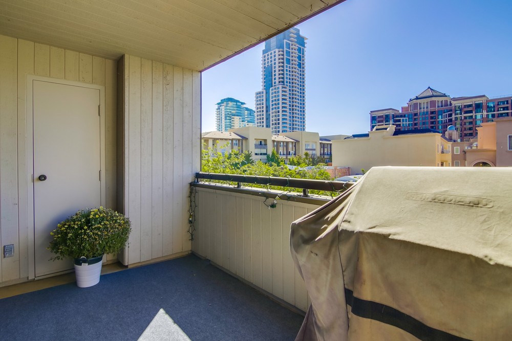 Virtual tour photo 38 of 41 for 750 State St Unit 318 