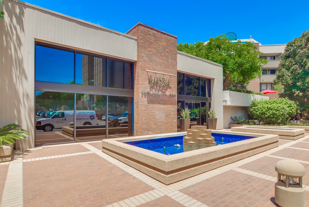 Virtual tour photo 4 of 42 for 750 State St