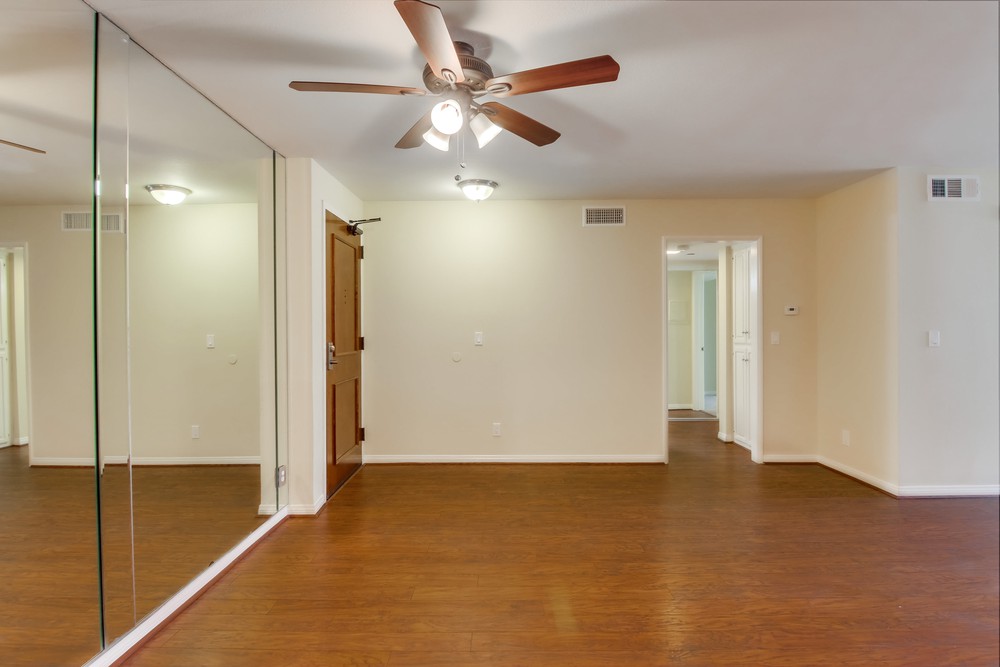 Virtual tour photo 5 of 42 for 750 State St