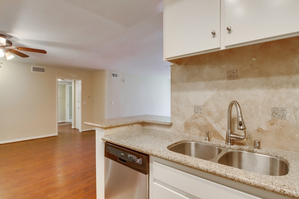Virtual tour photo 17 of 42 for 750 State St