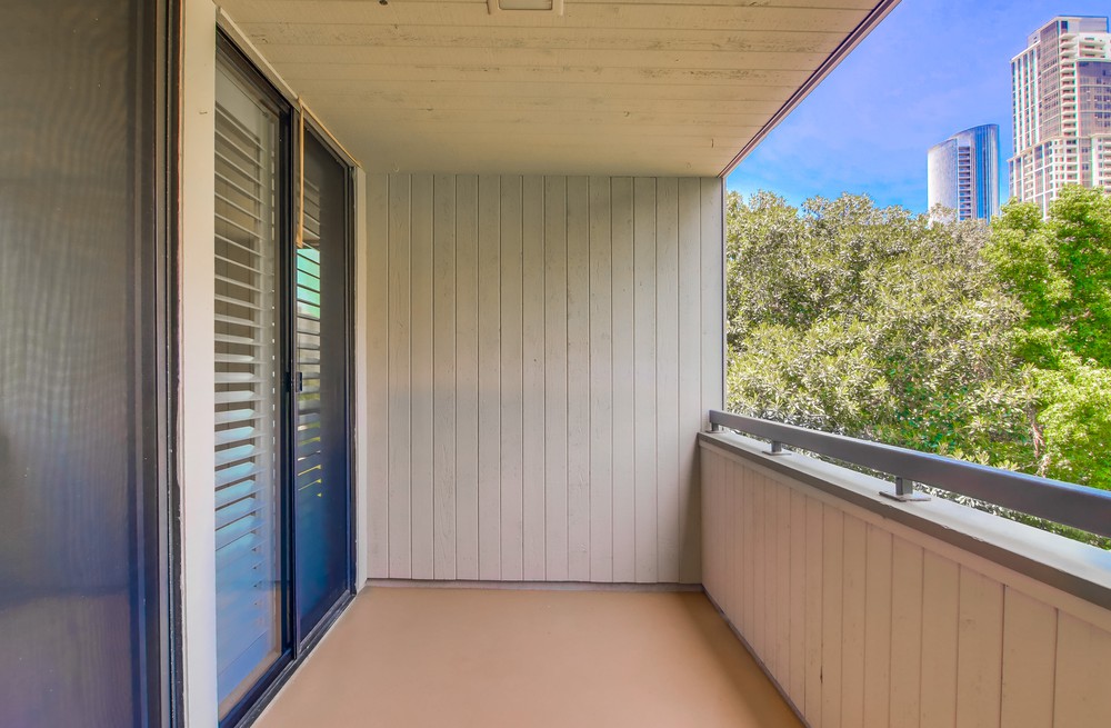 Virtual tour photo 34 of 42 for 750 State St