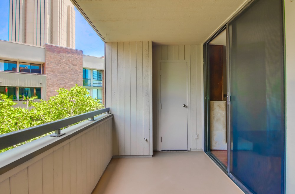 Virtual tour photo 38 of 42 for 750 State St