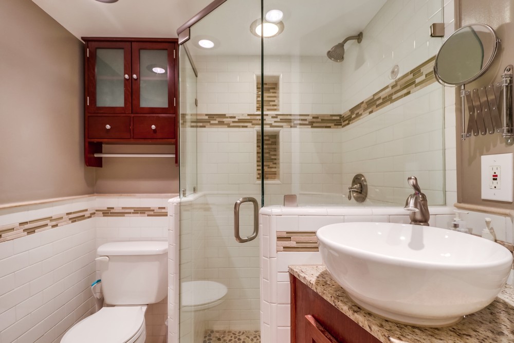 Virtual tour photo 27 of 55 for 750 York Ct