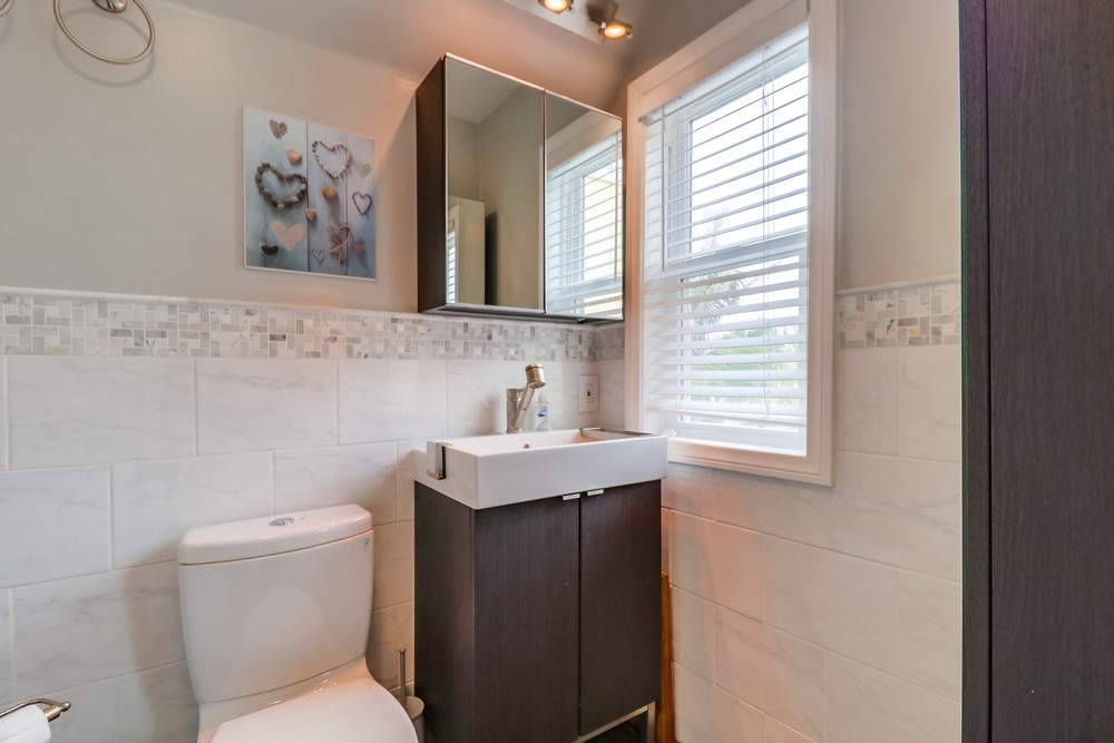 Virtual tour photo 37 of 55 for 750 York Ct