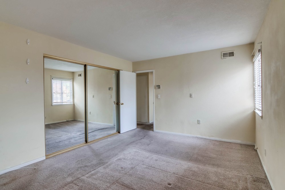 Virtual tour photo 32 of 42 for 7504 Gribble St