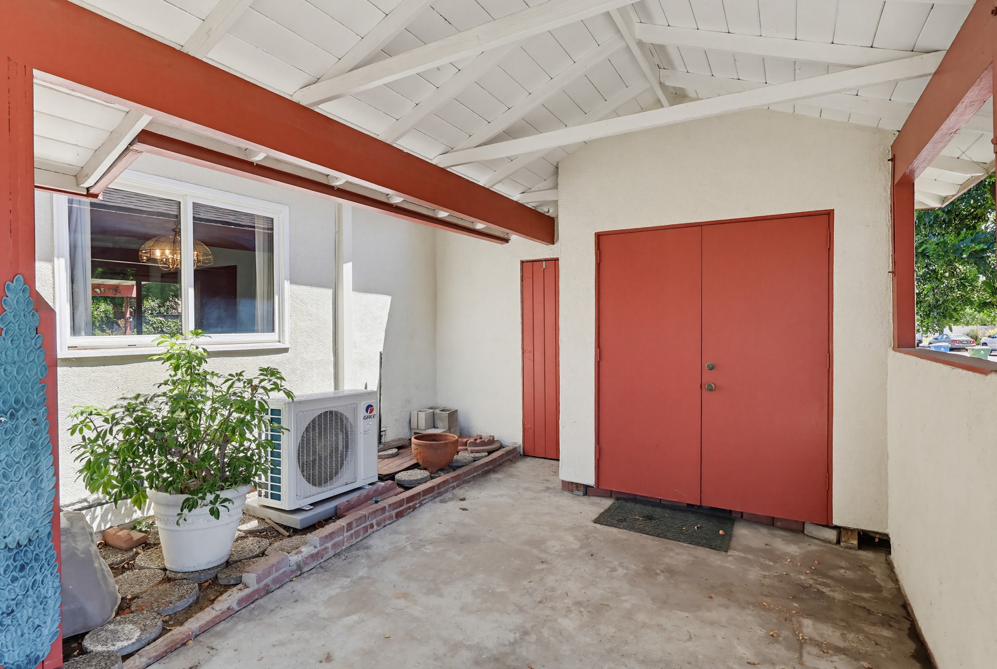 Virtual tour photo 10 of 88 for 7508 Paso Robles Ave