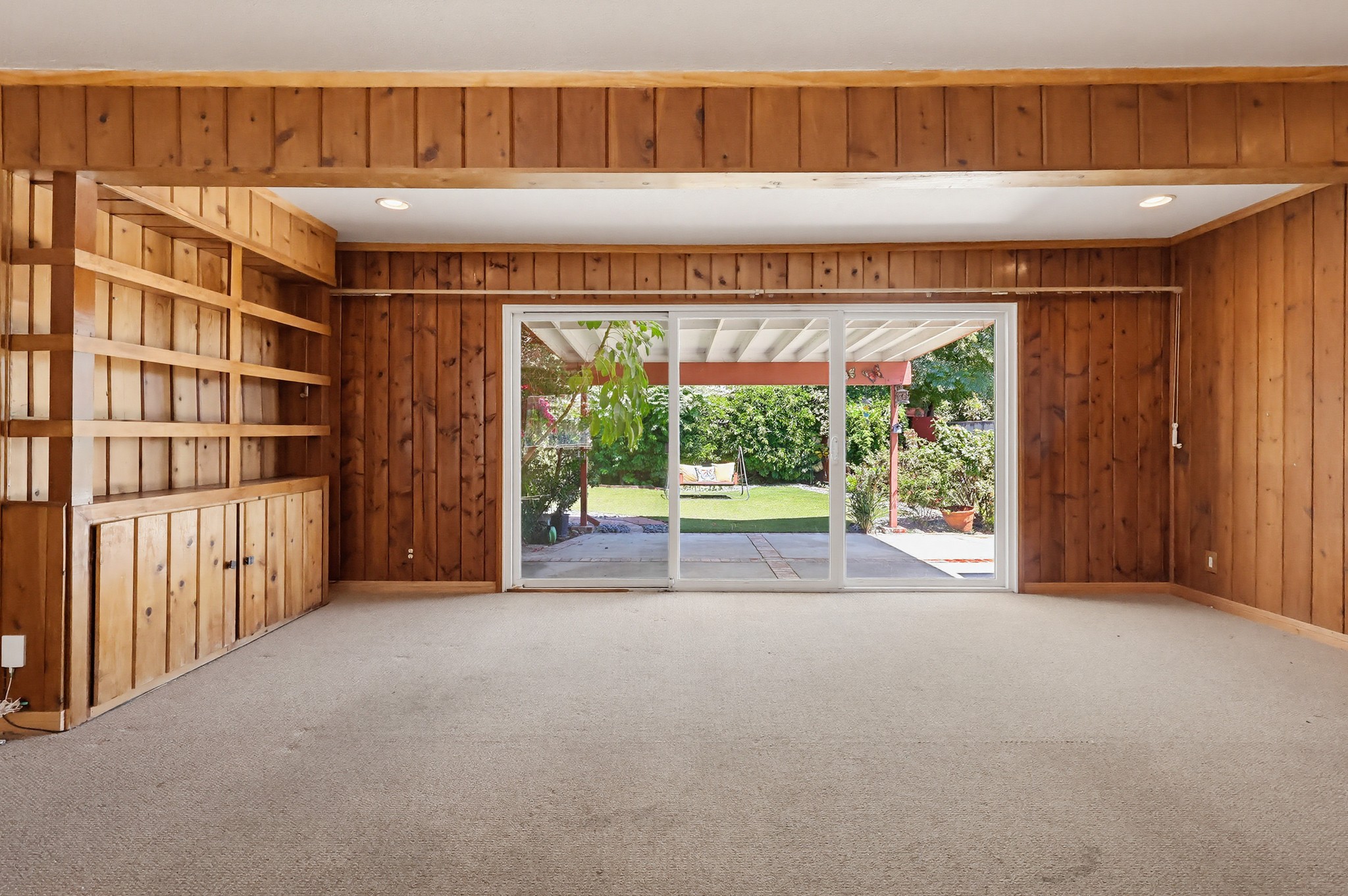 Virtual tour photo 15 of 88 for 7508 Paso Robles Ave