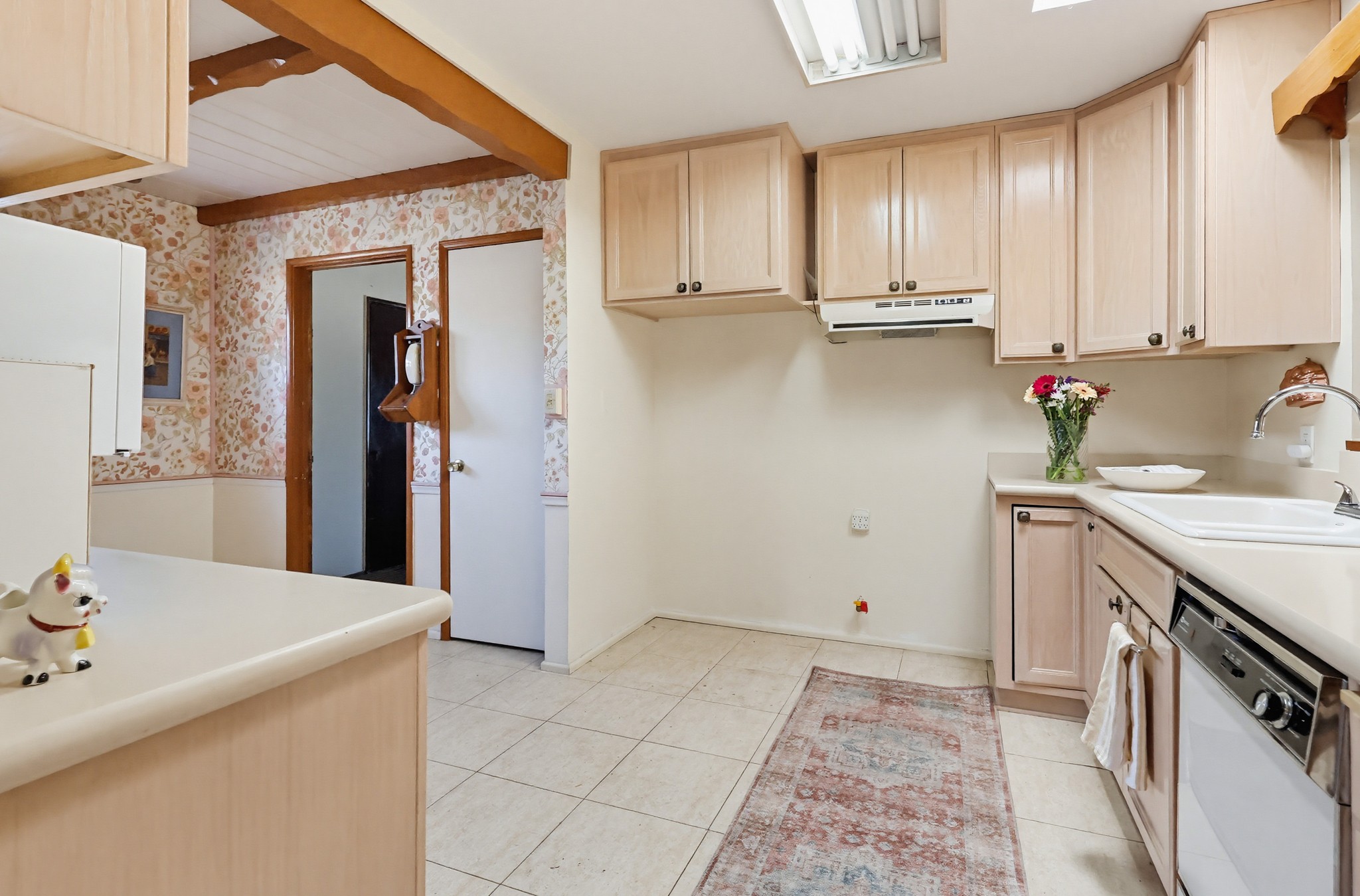 Virtual tour photo 29 of 88 for 7508 Paso Robles Ave