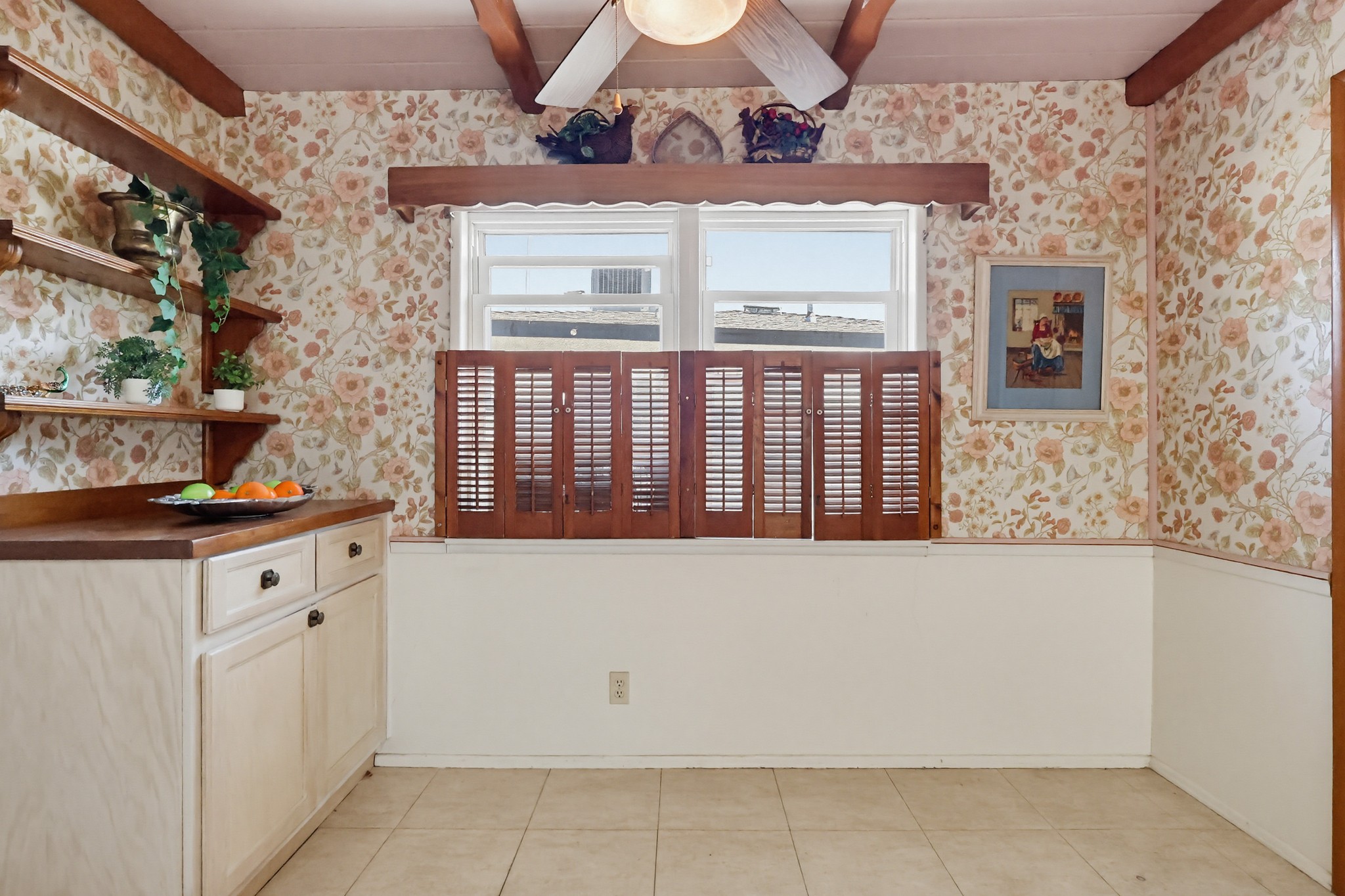 Virtual tour photo 37 of 88 for 7508 Paso Robles Ave
