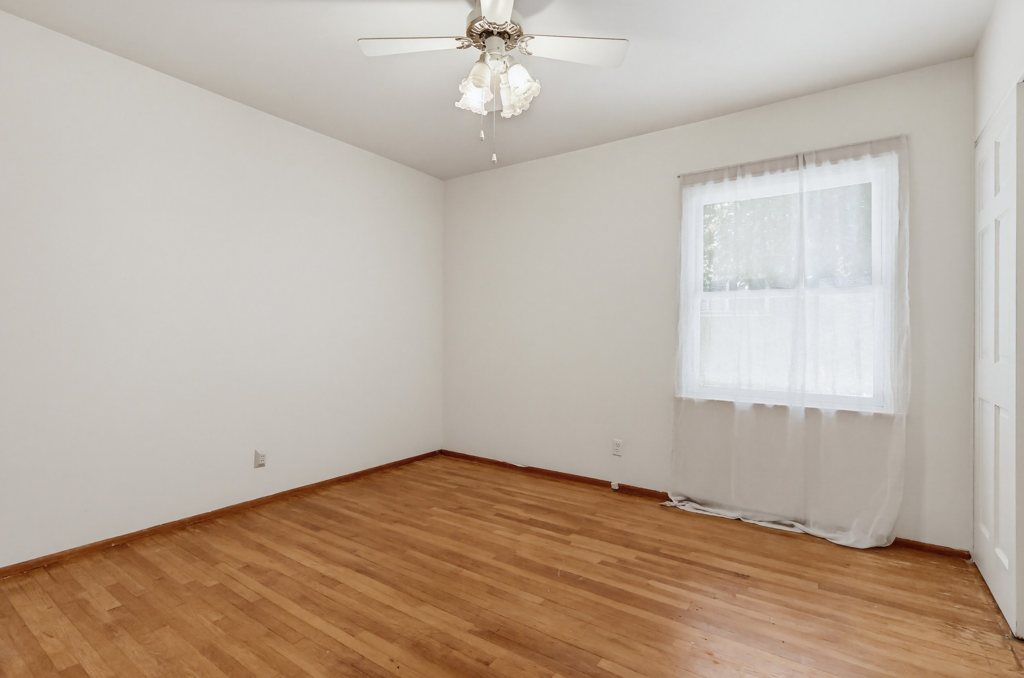 Virtual tour photo 47 of 88 for 7508 Paso Robles Ave