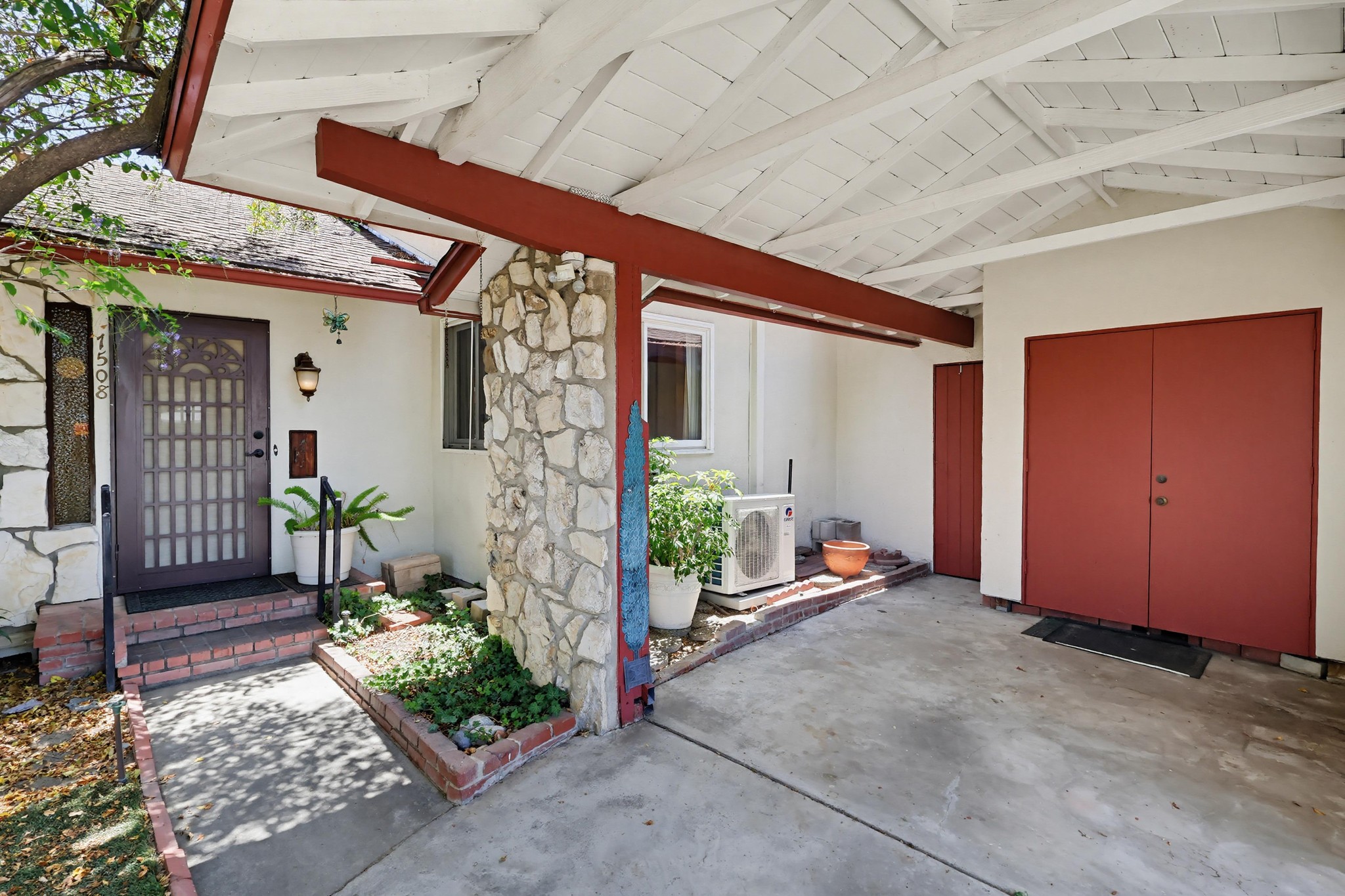 Virtual tour photo 91 of 114 for 7508 Paso Robles Ave