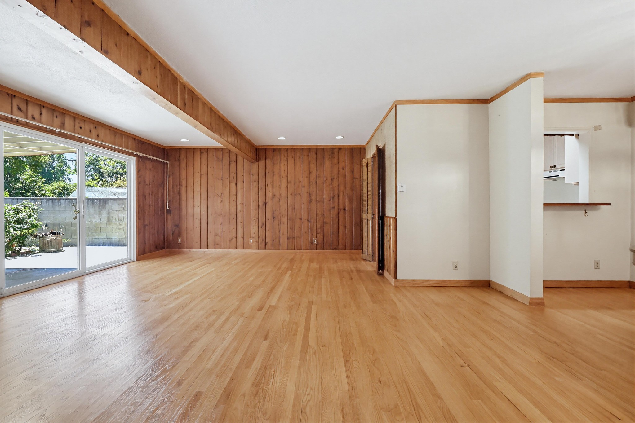 Virtual tour photo 95 of 114 for 7508 Paso Robles Ave