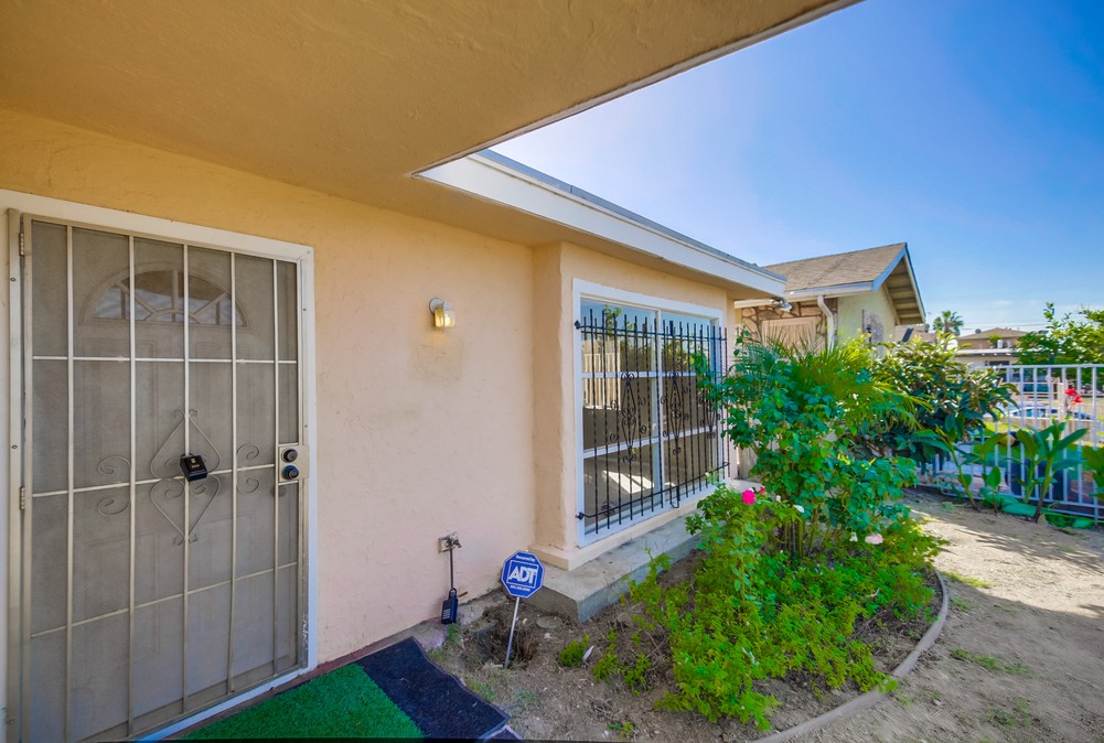 Virtual tour photo 7 of 47 for 751 Jewell Dr