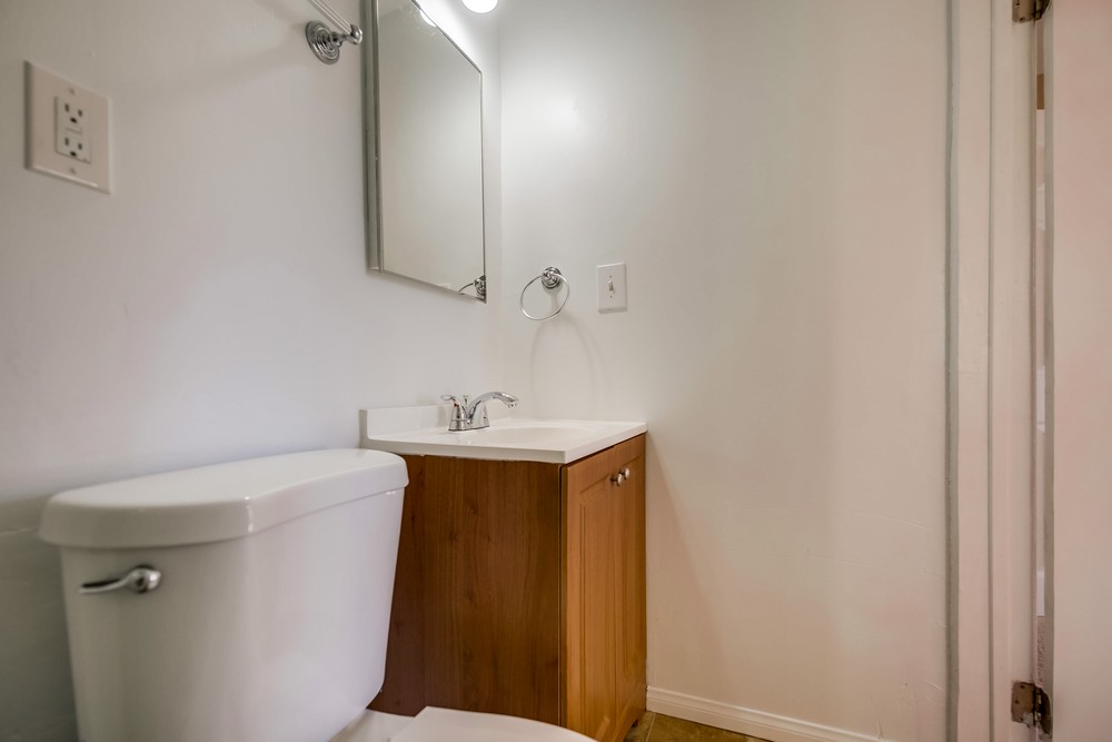 Virtual tour photo 23 of 47 for 751 Jewell Dr