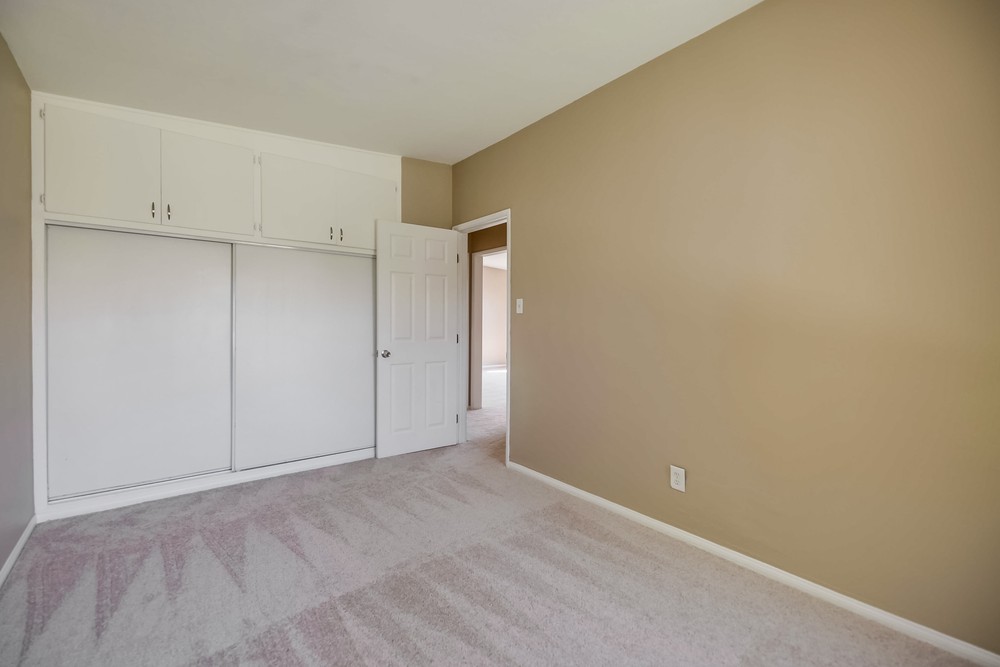 Virtual tour photo 27 of 47 for 751 Jewell Dr