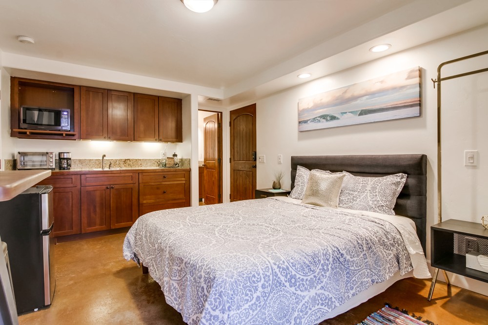 Virtual tour photo 32 of 57 for 751 Zanzibar Ct