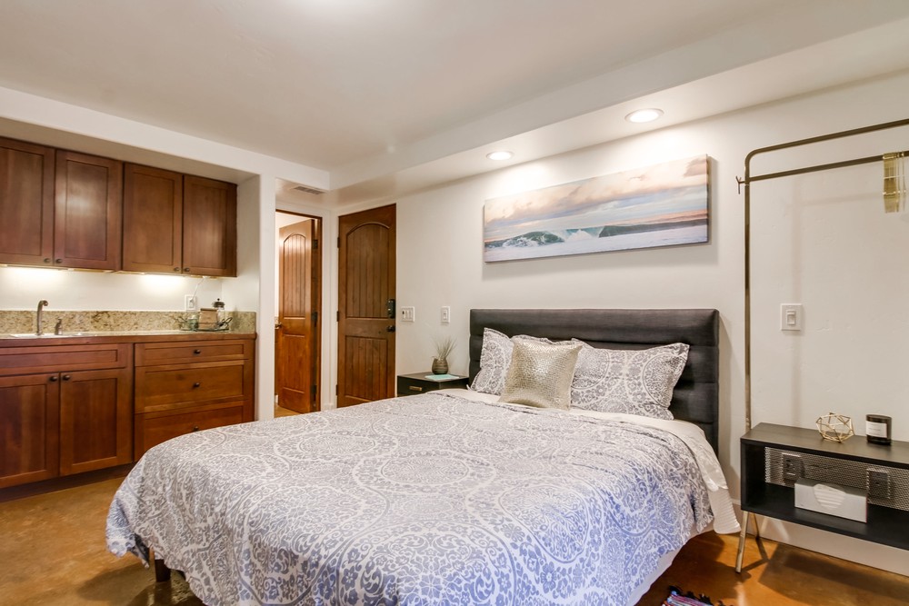 Virtual tour photo 33 of 57 for 751 Zanzibar Ct