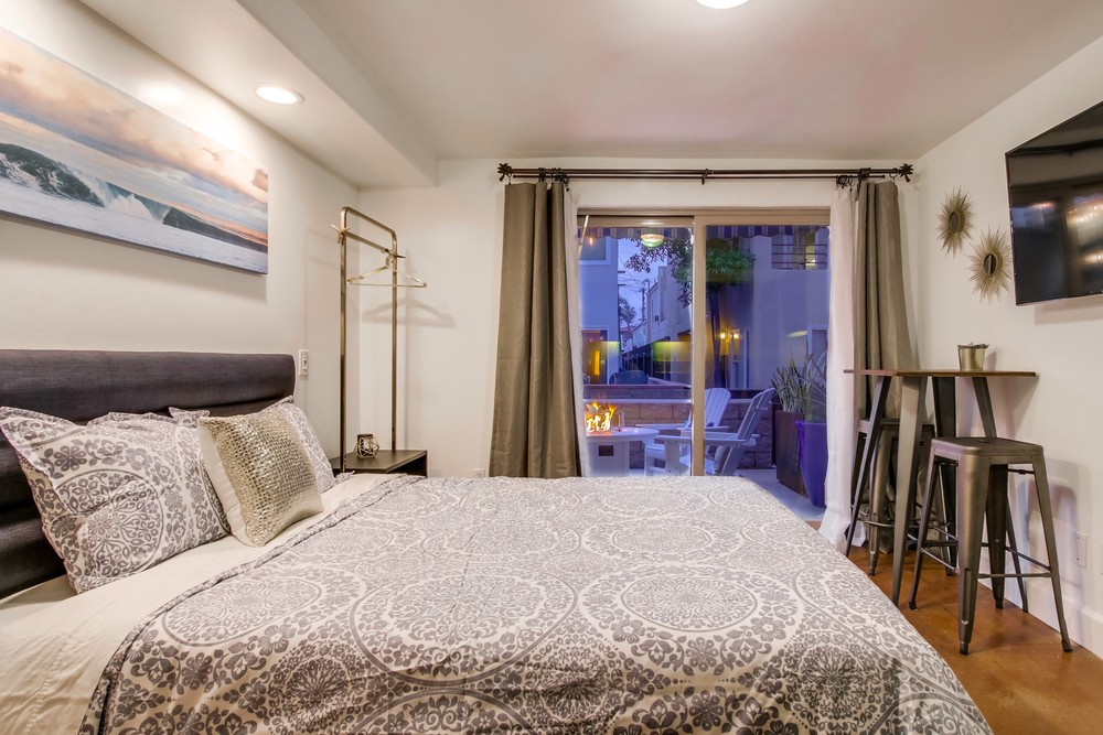 Virtual tour photo 35 of 57 for 751 Zanzibar Ct