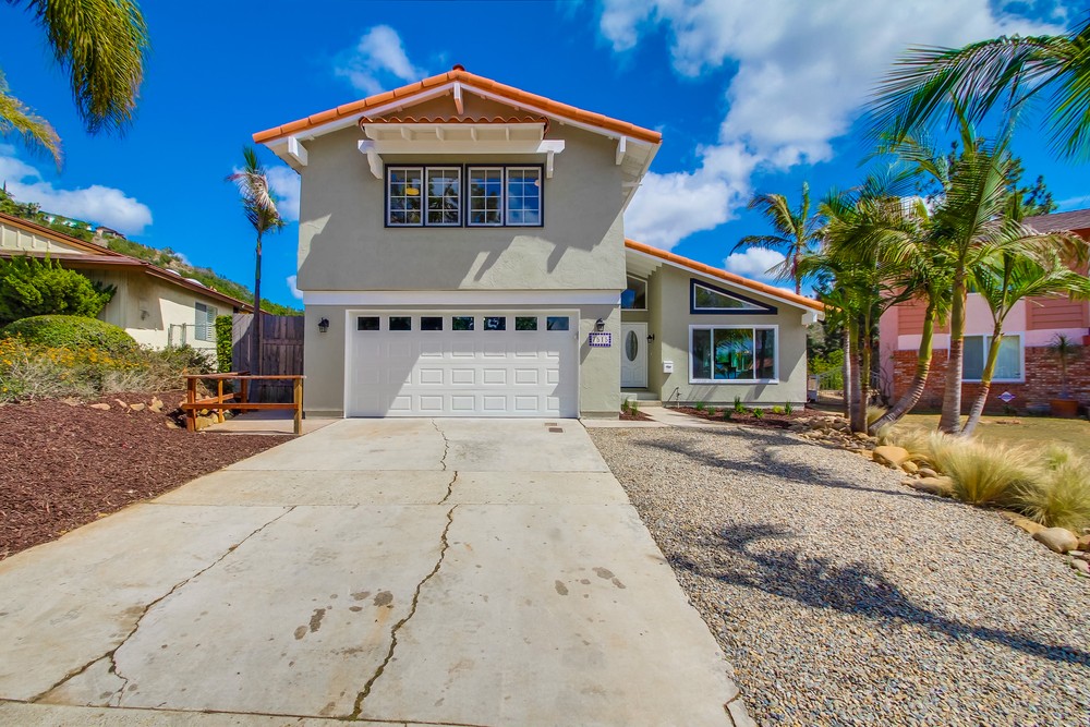 Virtual tour photo 4 of 66 for 7515 Clear Sky Rd