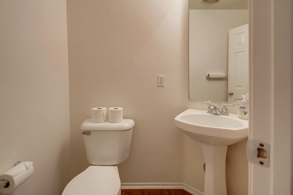 Virtual tour photo 18 of 35 for 7525 Hazard Center Dr