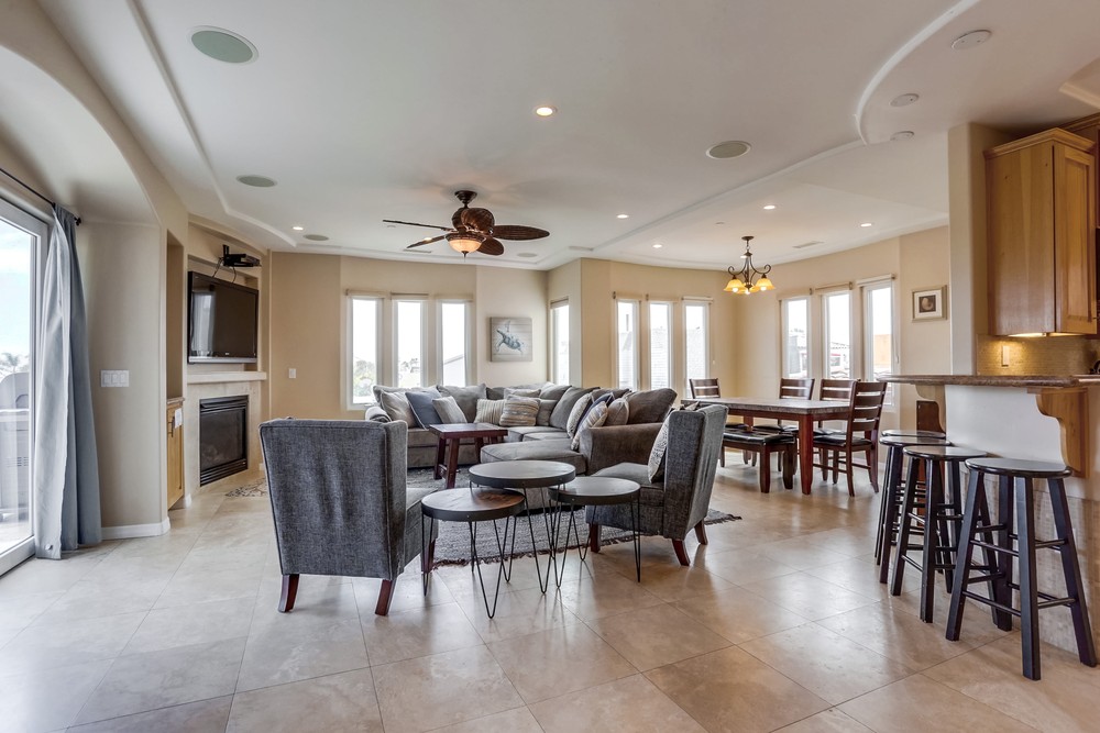 Virtual tour photo 5 of 40 for 754 Devon Ct