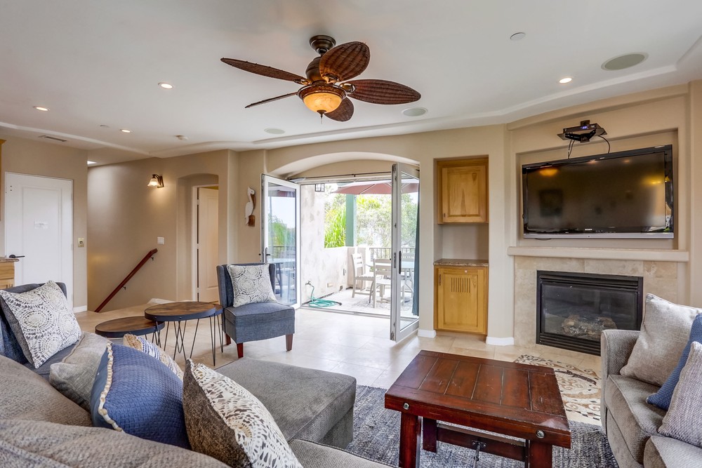 Virtual tour photo 6 of 40 for 754 Devon Ct