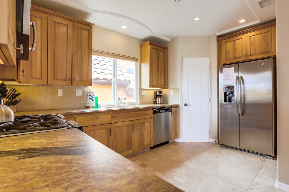 Virtual tour photo 14 of 40 for 754 Devon Ct