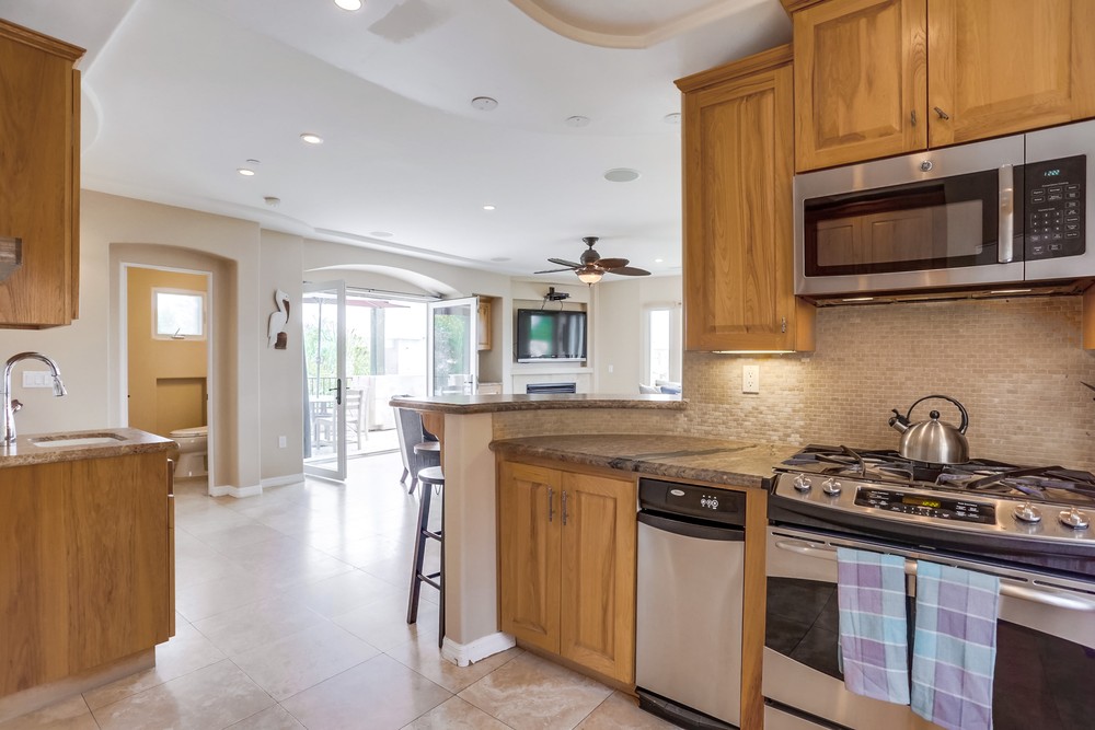 Virtual tour photo 16 of 40 for 754 Devon Ct