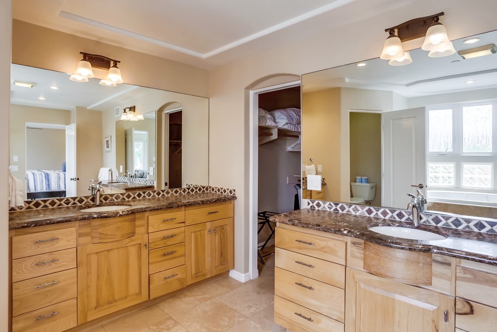 Virtual tour photo 24 of 40 for 754 Devon Ct