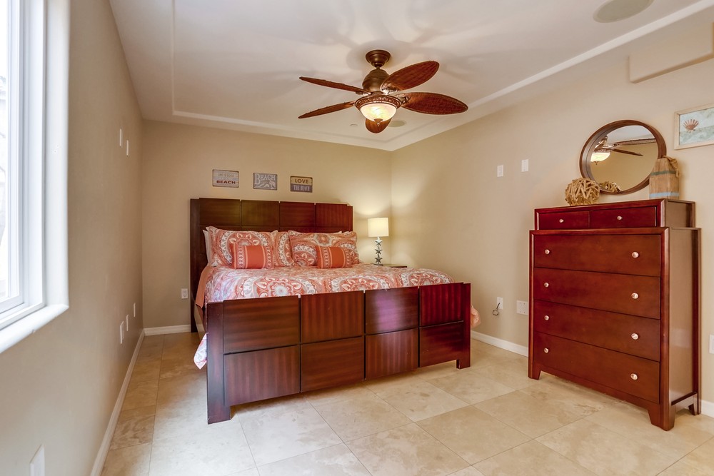 Virtual tour photo 30 of 40 for 754 Devon Ct