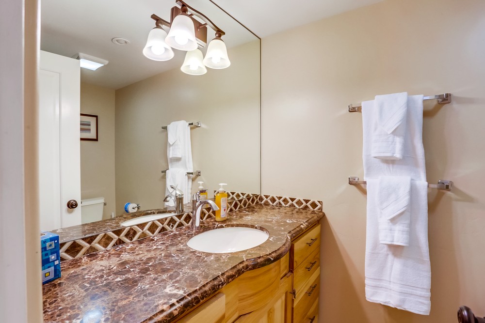 Virtual tour photo 37 of 40 for 754 Devon Ct