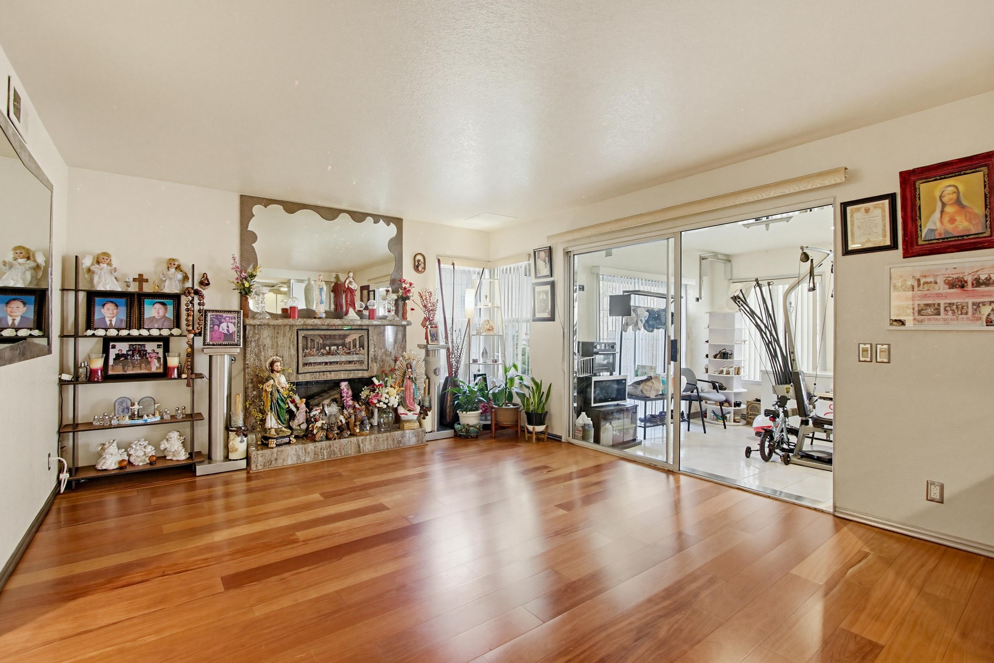 Virtual tour photo 16 of 59 for 7544 Easthill Dr