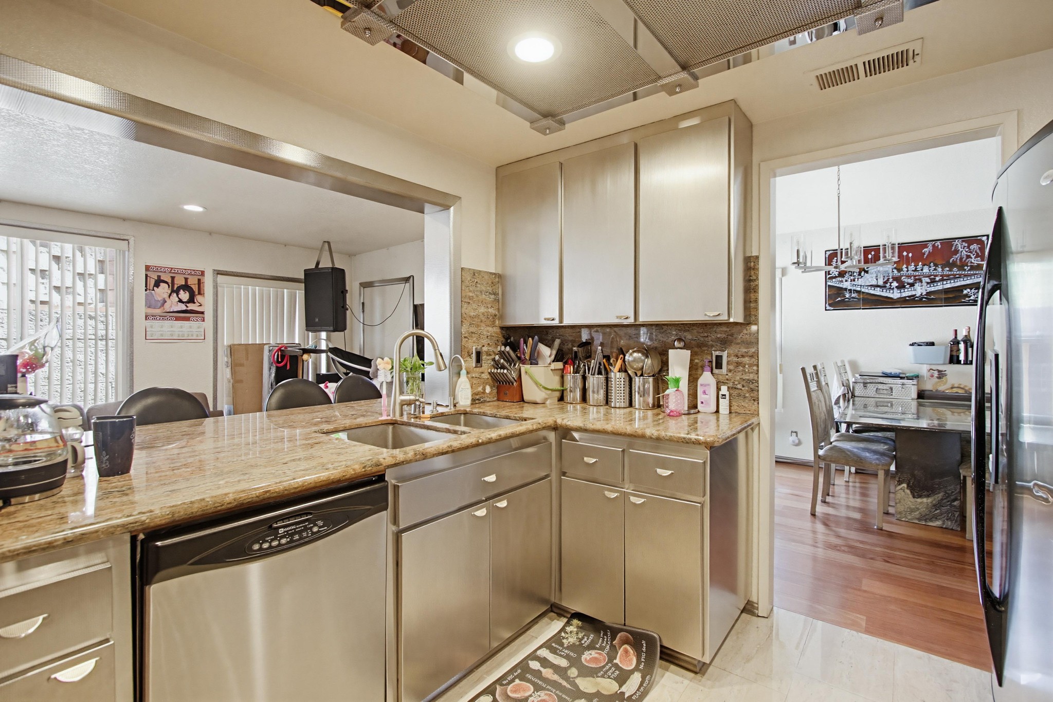 Virtual tour photo 21 of 59 for 7544 Easthill Dr