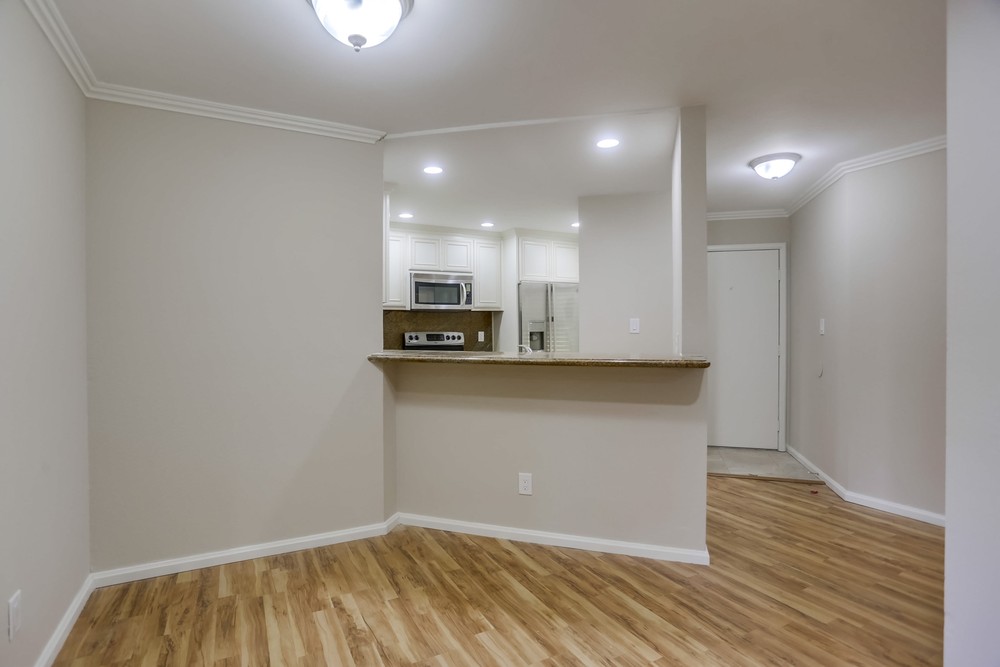 Virtual tour photo 12 of 37 for 7545 Charmant Dr UNIT 1205